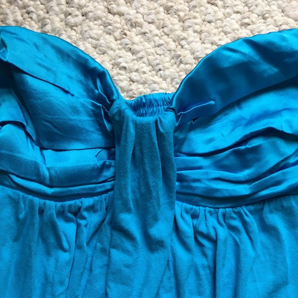 Bebe: silk, jersey knit & spandex top; wms med - Picture 2 of 7